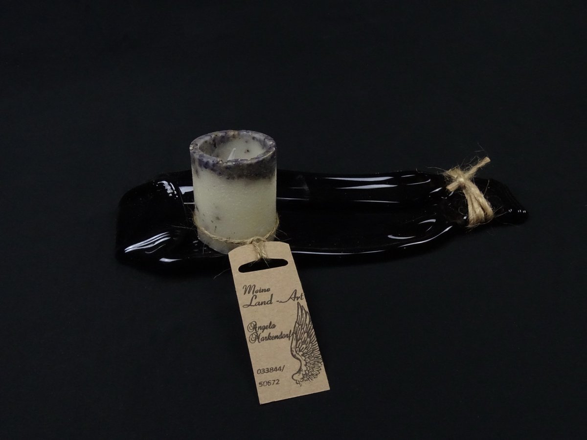 Flaschendeko mit runder Marmorkerze