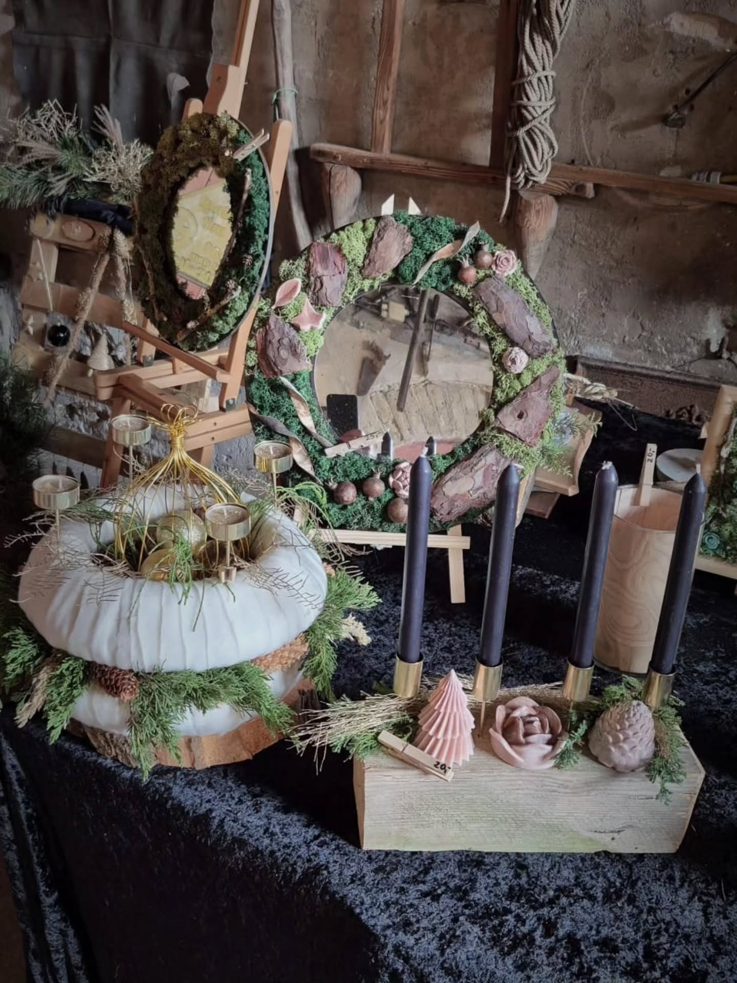 Winterliche Körbchen – handgemachte Adventsausstellung